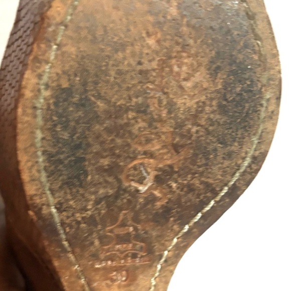 Alice & Olivia wedge sandal delilah pale beige snakeskin size 39 minor marks - Picture 5 of 8